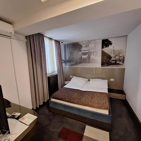 Hotel Boutique Bristol-3