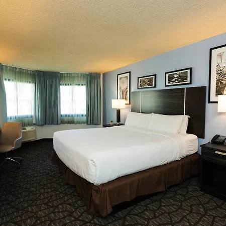 Silver Sevens Hotel And Casino, A Wyndham Garden-3