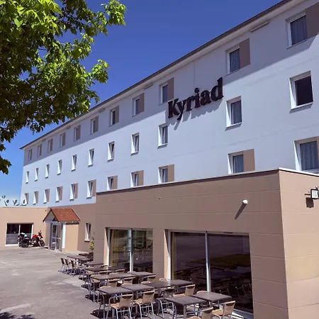 Kyriad Dijon Sud - Longvic-2