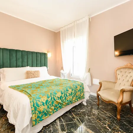 Prestige Suite Via Romagnoli-2