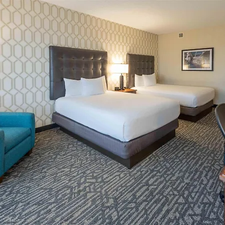 Drury Plaza Hotel St. Louis Chesterfield-2