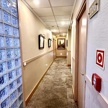 Hostal Toledo-3