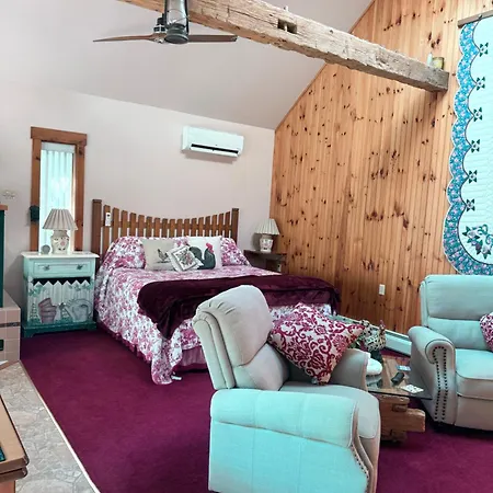 Hillside Farm B & B-3