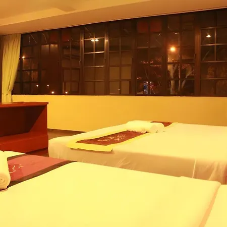 Your Hotel-3