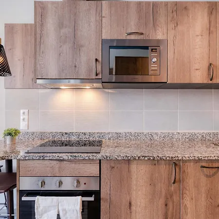 Livensa Living Studios Valencia Marina Real Hotel-Apartamento-3