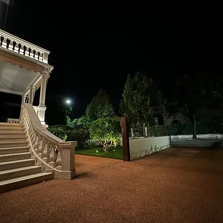 B&B Villa Margherita - Luxury Rooms In Padua-2