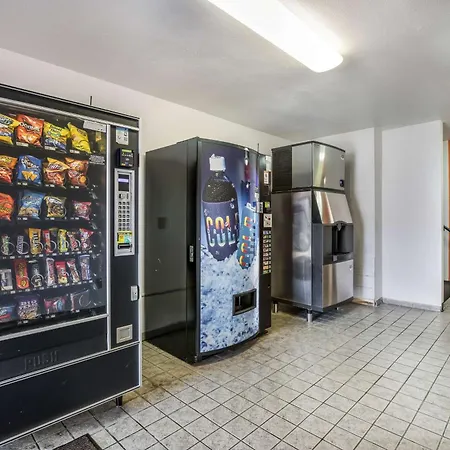 Motel 6-Madison, Wi - East-2
