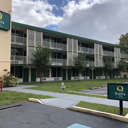 Quality Inn Kissimmee West - Lake Buena Vista South-3