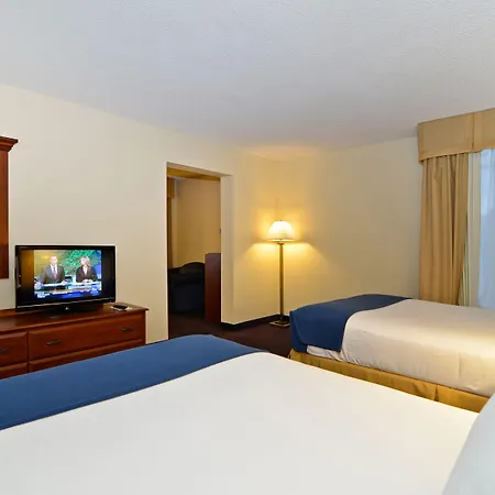 Best Western Plus Yadkin Valley Inn & Suites-3
