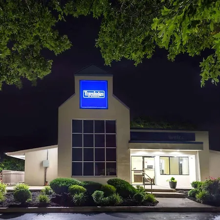 Travelodge By Wyndham Essington / Philadelphia Airport-3