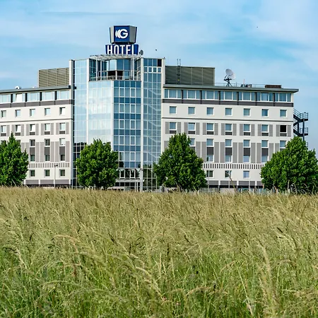 Globana Airport Hotel-2