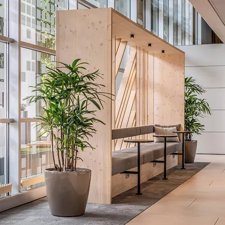 Courtyard By Marriott Linz-2