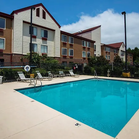 Red Roof Inn & Suites Savannah Airport-3