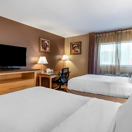 Best Western Marquis Inn & Suites-2