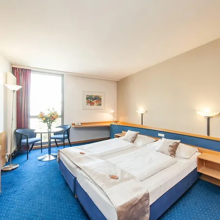 Novum Hotel Kavalier-3