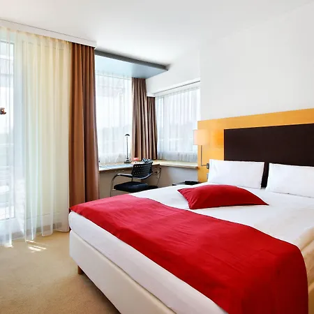 Kongresshotel Potsdam am Templiner See-2