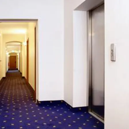 Hotel Atrium Charlottenburg-2