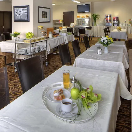 1.Republic Hotel-2