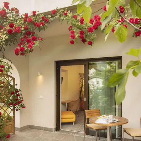 Bed&Breakfast Pension Hilpold-3