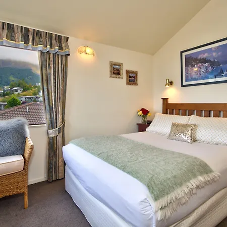 Balmoral Lodge-3
