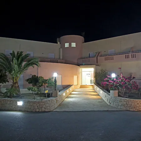 Hotel Sea Breeze-2