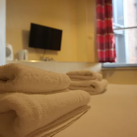 Black Lion Hotel Manchester-2