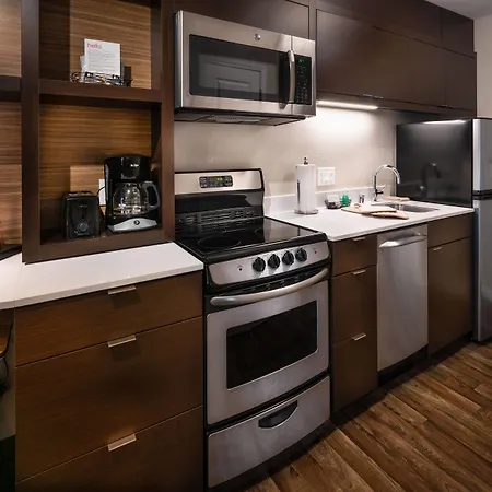 Towneplace Suites By Marriott Milwaukee Oak Creek-2