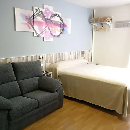 Hotel Apartamentos Aralso-3