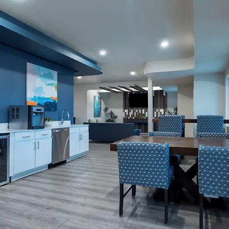 Soka Suites Dallas - Las Colinas-3