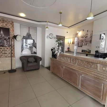 Hotel Le Saint-Hubert - Gare De Lyon Bastille-2
