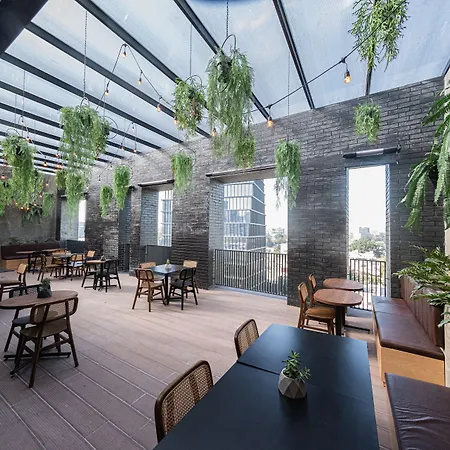 Fulton Business Luxury Hotel-3