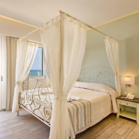 Princess Irini Sea Front Aparthotel-3