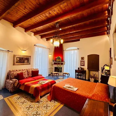 Vinslounge Suite-2
