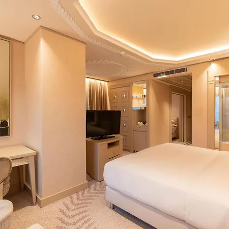 Wyndham Grand Istanbul Kalamis Marina Hotel-2