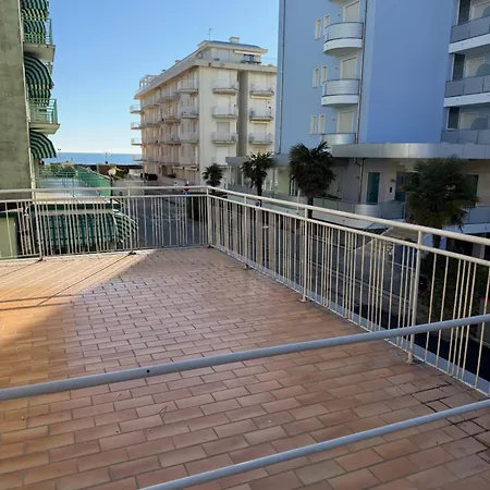 Hotel Marlisa Pier-3