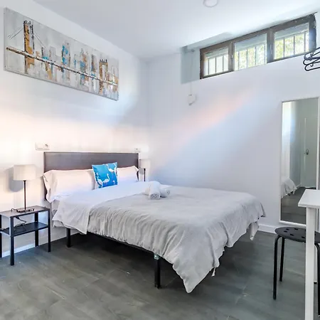 Ayz Ulises - Auto Check-In Property-2