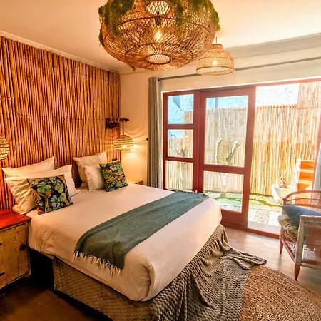 Beachwood Camps Bay-3