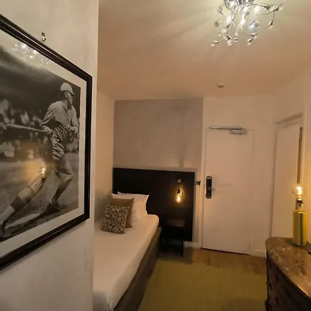 Hotel Le Twelve-3