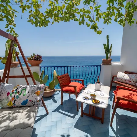 La Dolce Vita A Positano Boutique Hotel-2