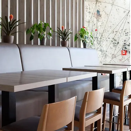 Holiday Inn Express Friedrichshafen By Ihg-3