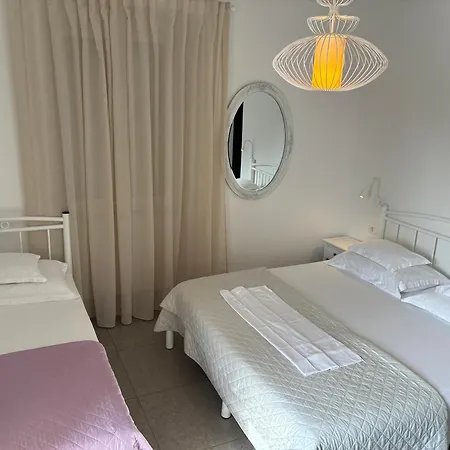 Guesthouse Libertas-3
