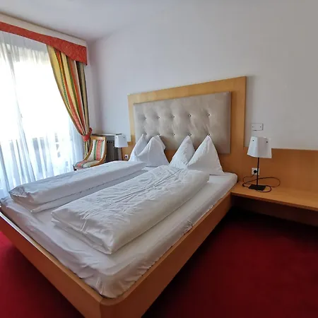 Hotel Burgleitenhof-3