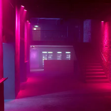 Factory Hotel-3