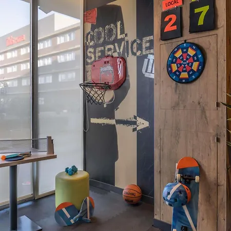 Ibis Budget Barcelona Viladecans-3