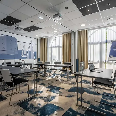 Novotel La Rochelle Centre-2