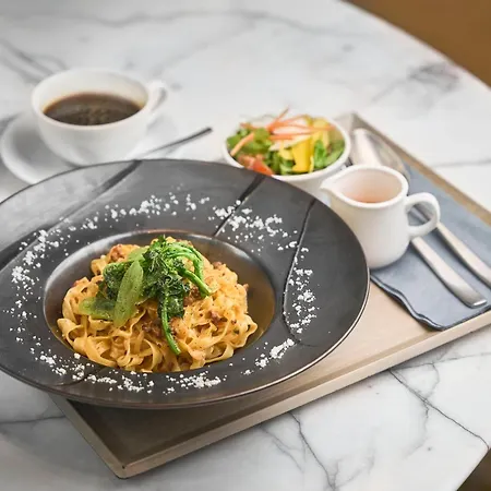Courtyard By Marriott Osaka Honmachi-2