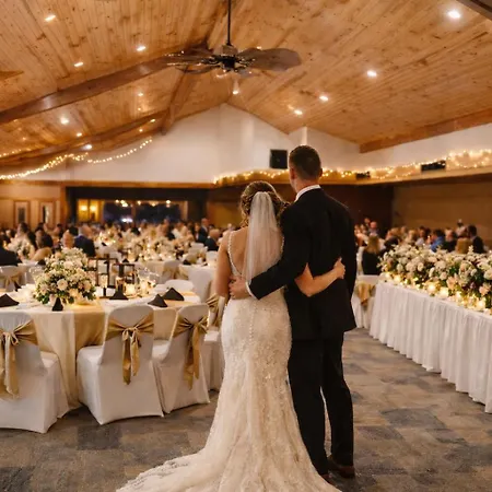 Round Barn Lodge-3