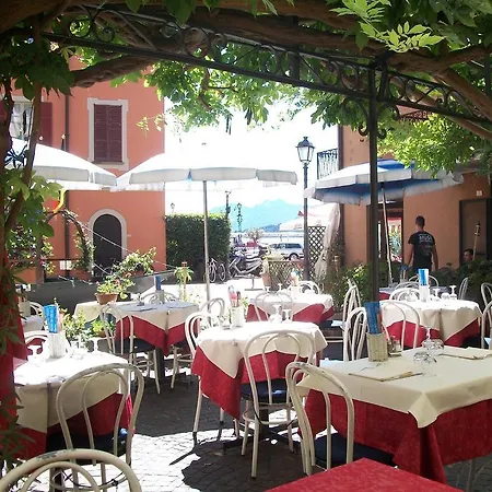 Albergo Il Vapore-3