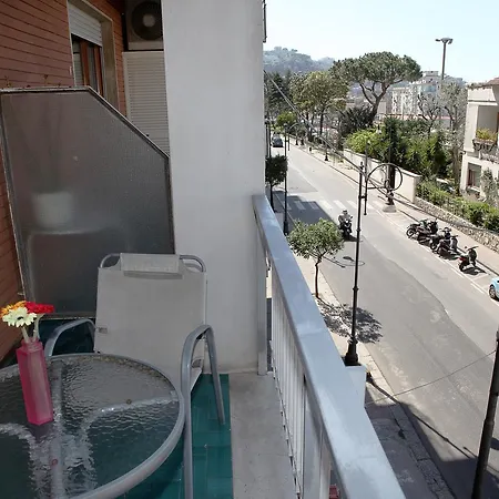 Hotel Linda-3