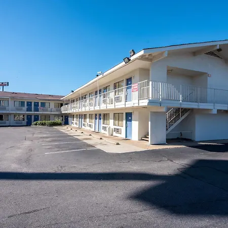 Rodeway Inn-3